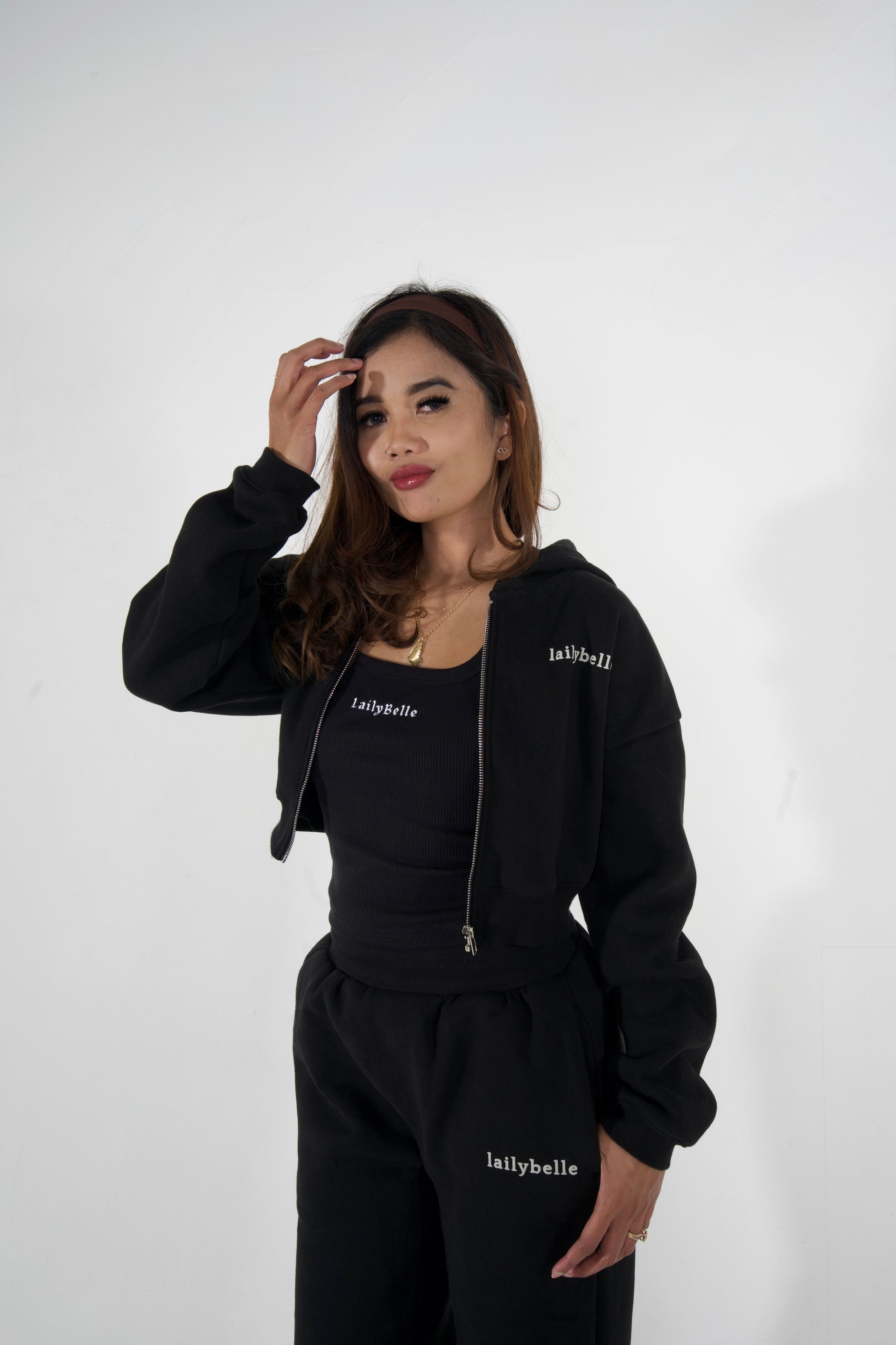 Laily Crop Zip Up Hoodie - Black